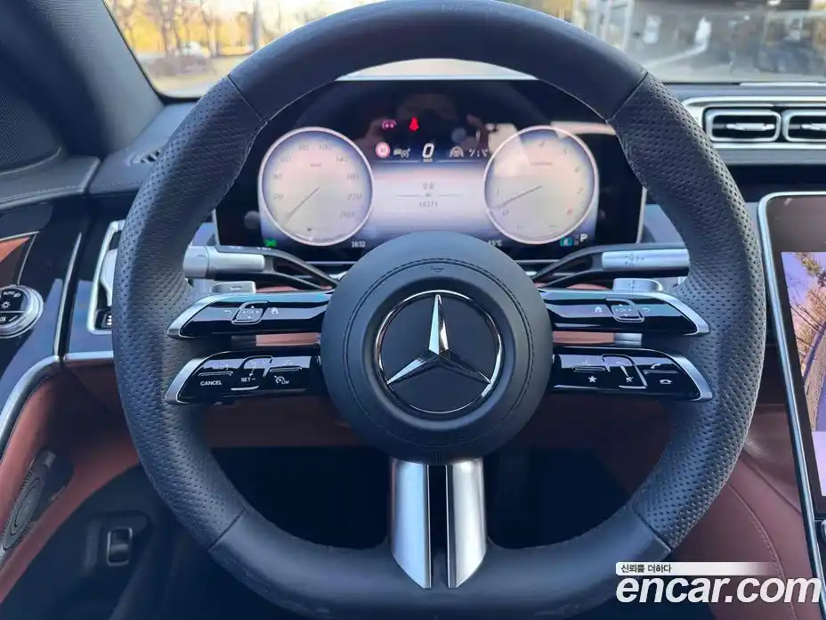 Mercedes-Benz S-Class 2023 3.0 Автомат в Москве № 203117, фото 9