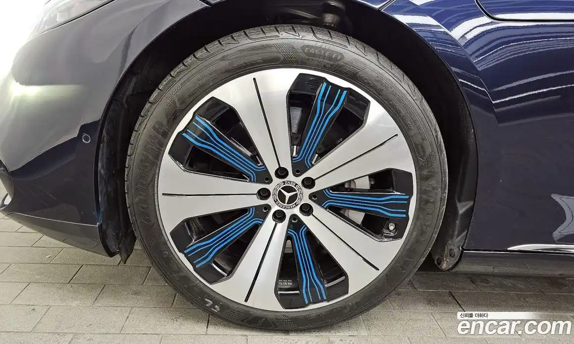 Mercedes-Benz EQS 2022 0.3 Автомат в Москве № 205508, фото 14