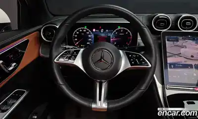 Mercedes-Benz GLC-Class 2024 2.0 Автомат в Москве № 207154, миниатюра 3
