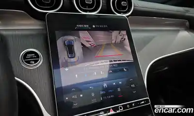 Mercedes-Benz GLC-Class 2024 2.0 Автомат в Москве № 207154, миниатюра 4