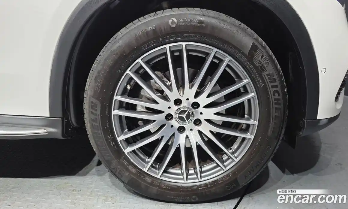 Mercedes-Benz GLC-Class 2024 2.0 Автомат в Москве № 207154, фото 8