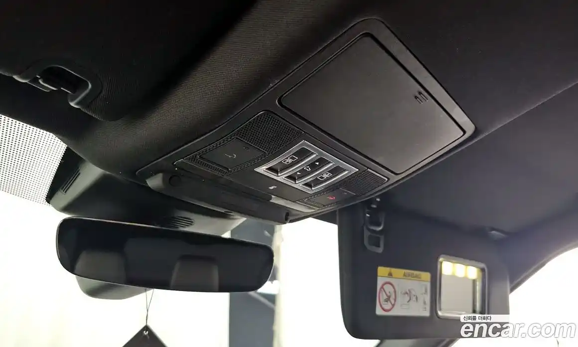 Land Rover Discovery 2020 3.0 Автомат в Москве № 213333, фото 14