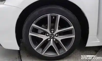 Lexus CT200h 2017 1.8 Автомат в Москве № 214844, миниатюра 5