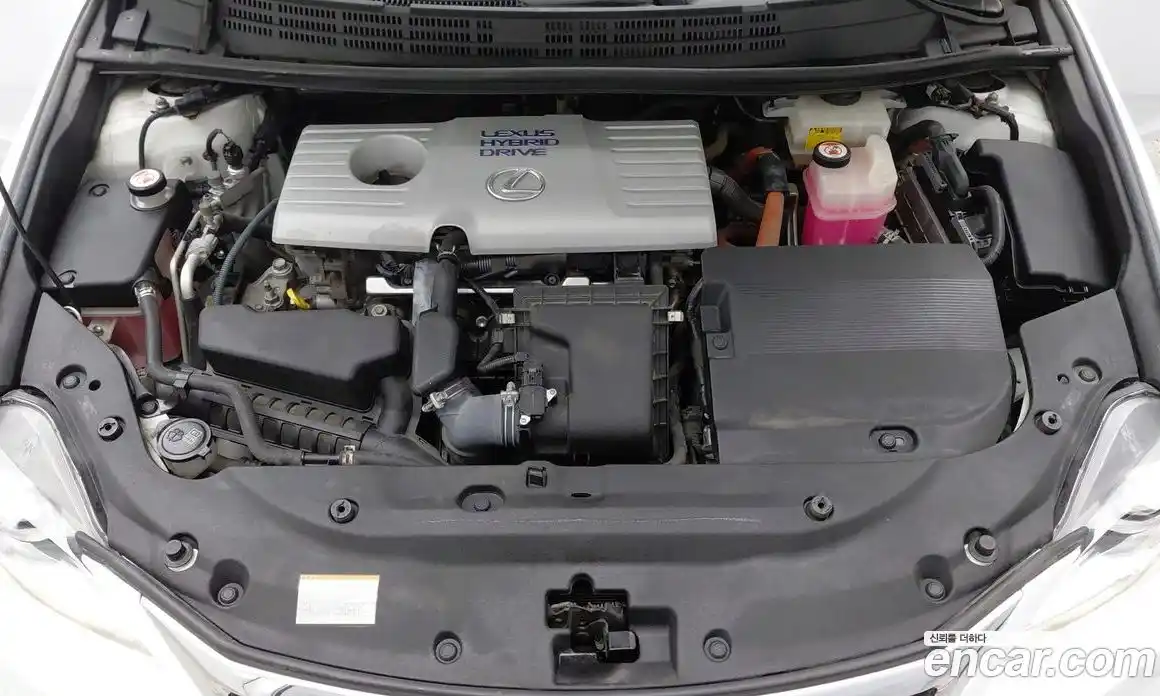 Lexus CT200h 2017 1.8 Автомат в Москве № 214844, фото 6