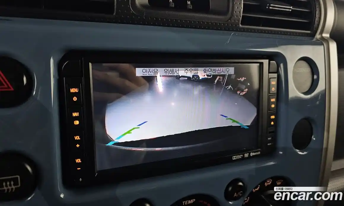 Toyota FJ Cruiser 2014 4.0 Автомат в Москве № 215556, фото 15