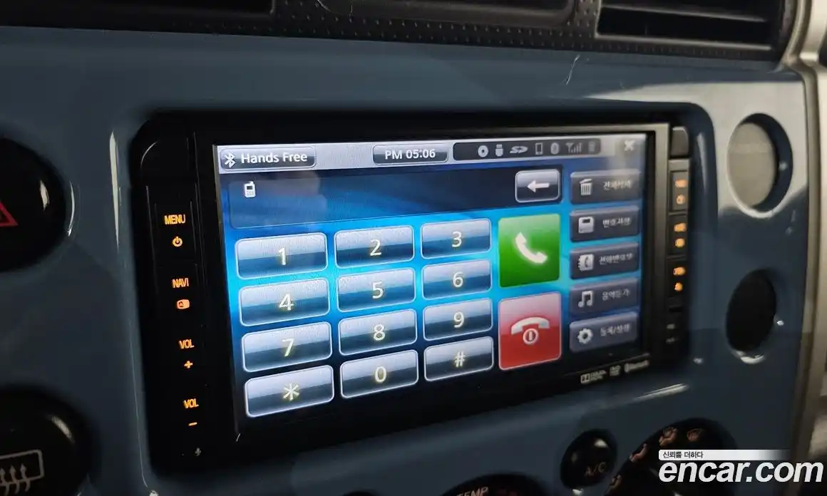 Toyota FJ Cruiser 2014 4.0 Автомат в Москве № 215556, фото 16