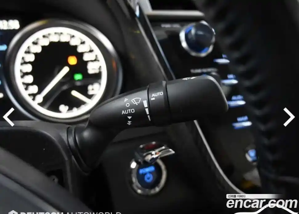 Toyota Camry 2019 2.5 Автомат в Москве № 215676, фото 14