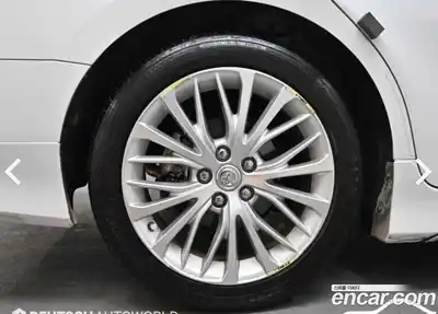 Toyota Camry 2019 2.5 Автомат в Москве № 215676, миниатюра 5