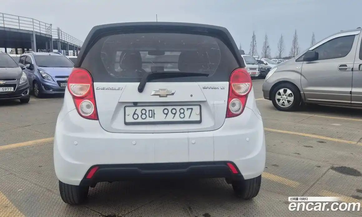 Chevrolet Spark 2013 1.0 Автомат в Москве № 219834, фото 11