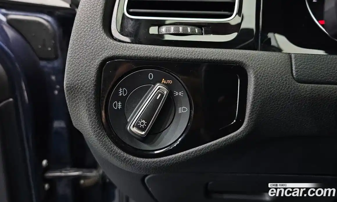 Volkswagen Golf 2015 2.0 Автомат в Москве № 220883, фото 15