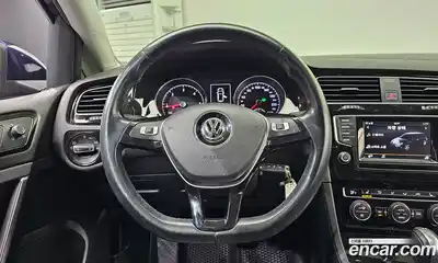 Volkswagen Golf 2015 2.0 Автомат в Москве № 220883, миниатюра 3