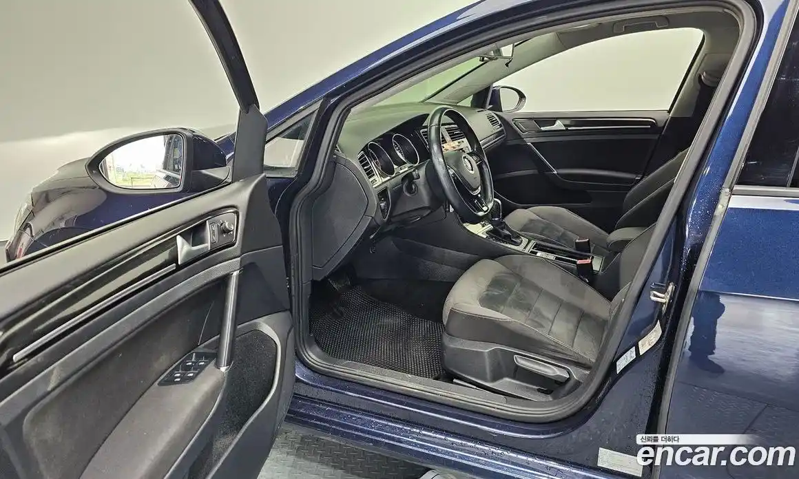 Volkswagen Golf 2015 2.0 Автомат в Москве № 220883, фото 5