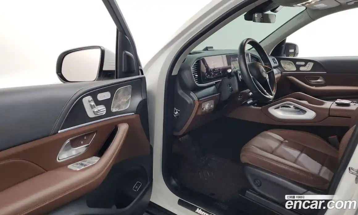 Mercedes-Benz GLE-Class 2024 2.0 Автомат в Москве № 221470, фото 11