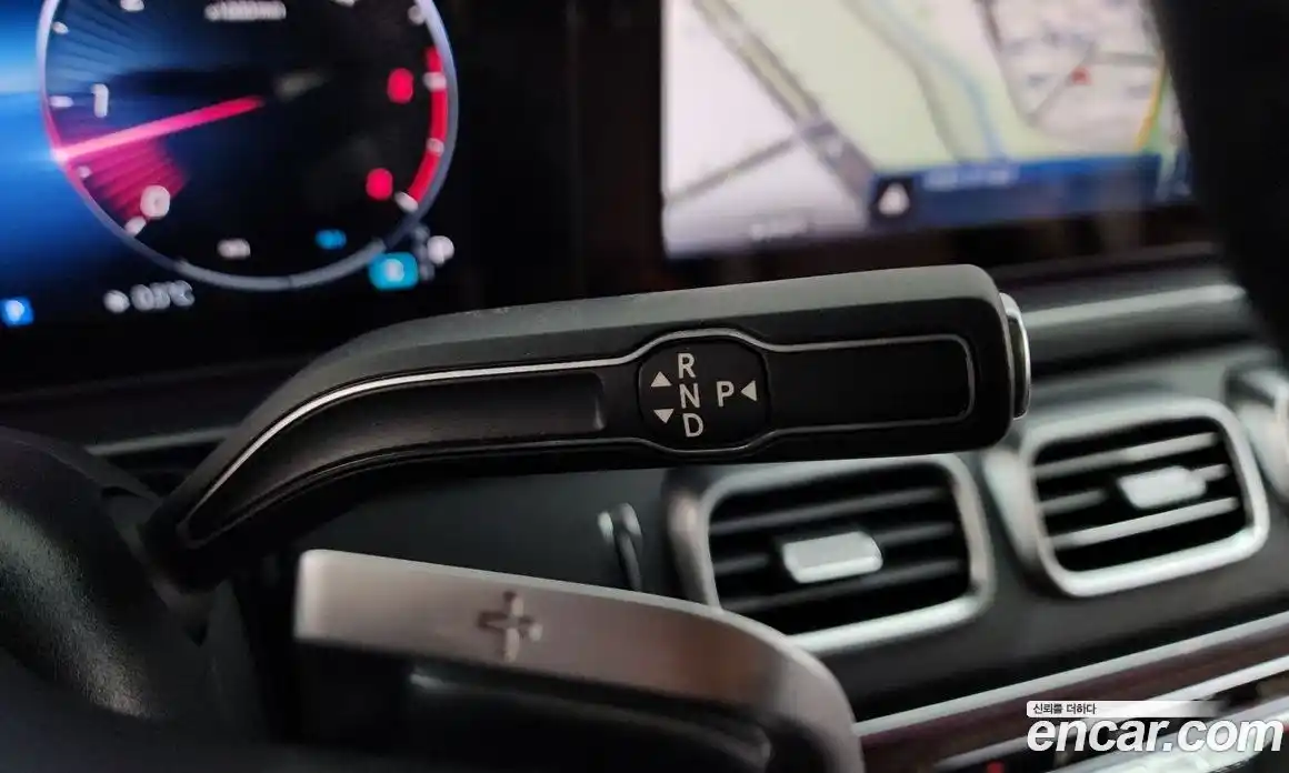 Mercedes-Benz GLE-Class 2024 2.0 Автомат в Москве № 221470, фото 17