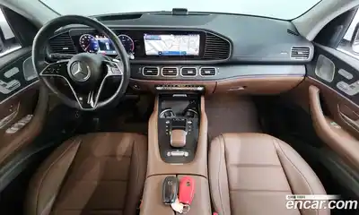 Mercedes-Benz GLE-Class 2024 2.0 Автомат в Москве № 221470, миниатюра 3