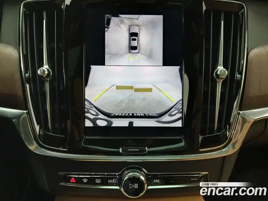 Volvo S90 2024 2.0 Автомат в Москве № 222372, фото 17