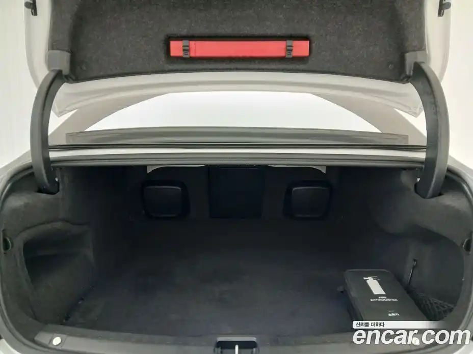 Volvo S90 2024 2.0 Автомат в Москве № 222372, фото 19