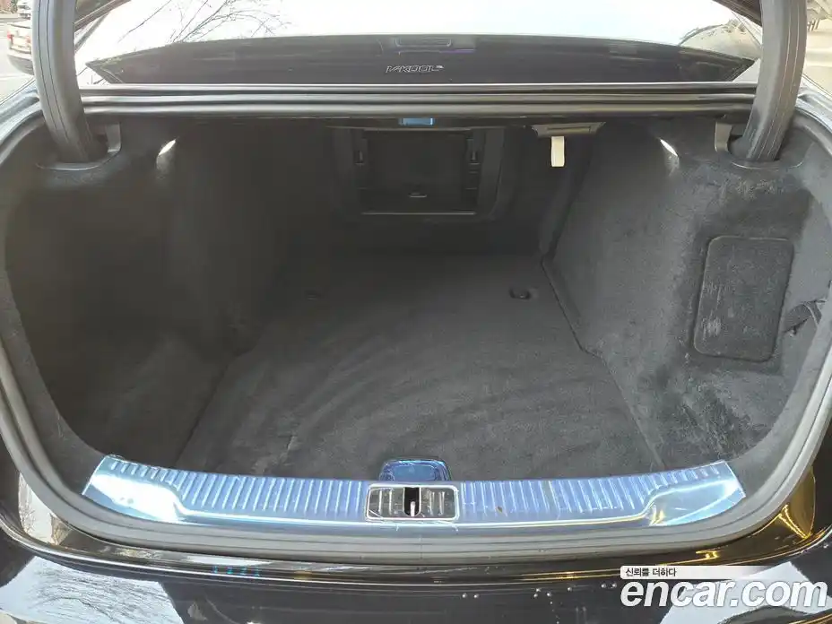 Mercedes-Benz S-Class 2025 4.0 Автомат в Москве № 223297, фото 20