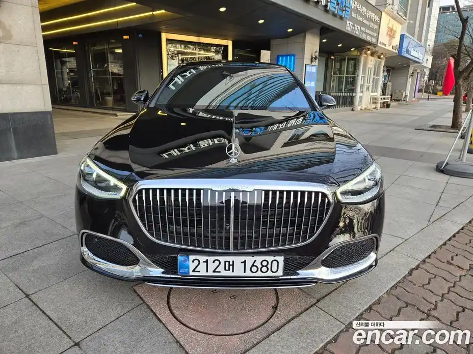 Mercedes-Benz S-Class 2025 4.0 Автомат в Москве № 223297, фото 3