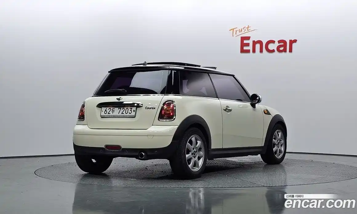 Mini Cooper 2010 1.6 Автомат в Москве № 224271, фото 16