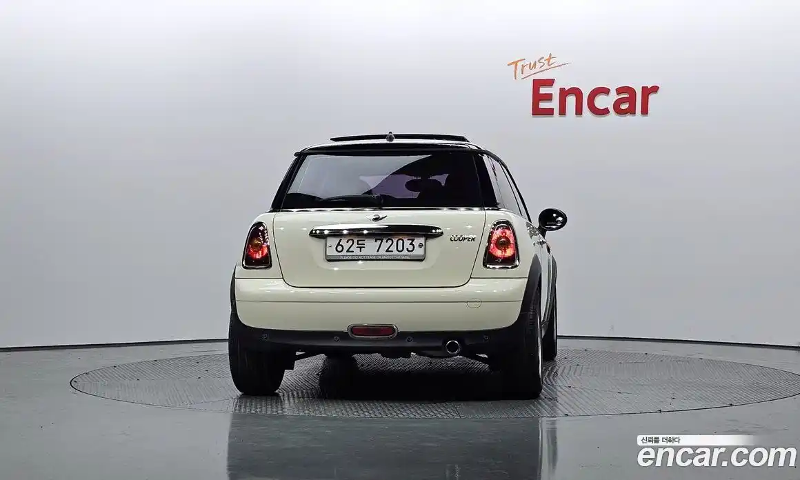 Mini Cooper 2010 1.6 Автомат в Москве № 224271, фото 18