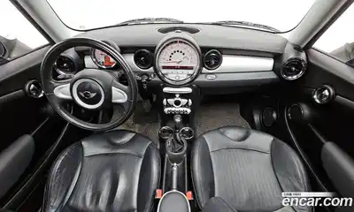 Mini Cooper 2010 1.6 Автомат в Москве № 224271, миниатюра 4