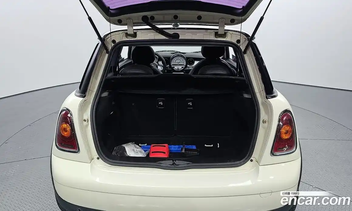 Mini Cooper 2010 1.6 Автомат в Москве № 224271, фото 8