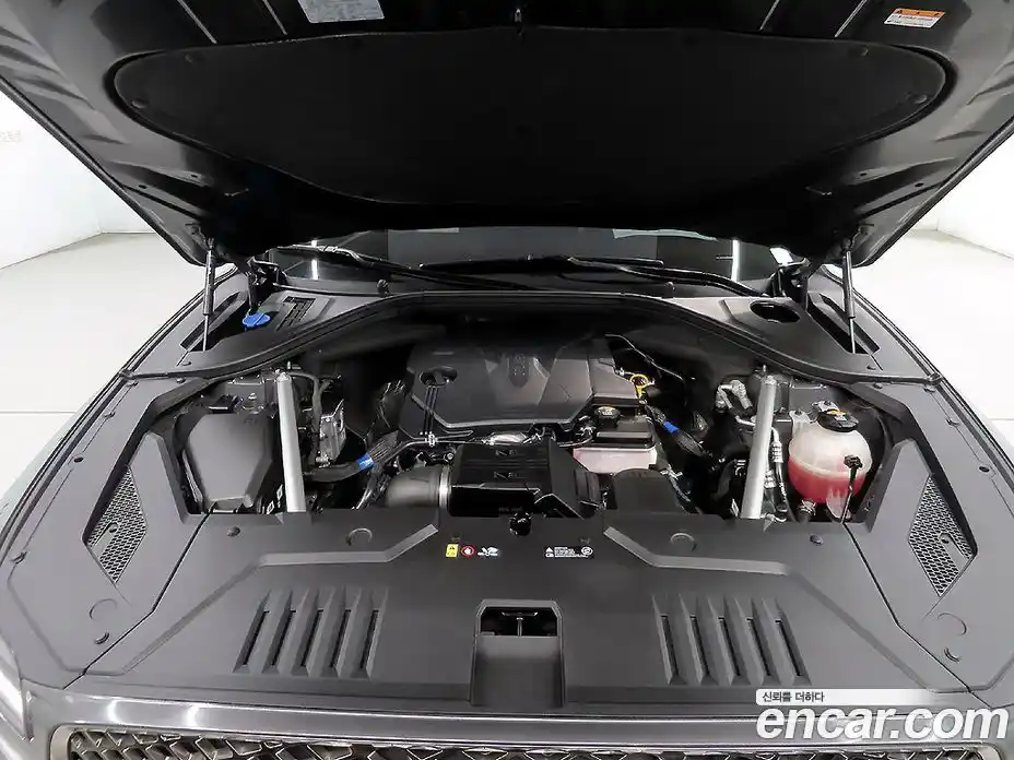 Genesis GV70 2021 2.5 Автомат в Москве № 22577, фото 19