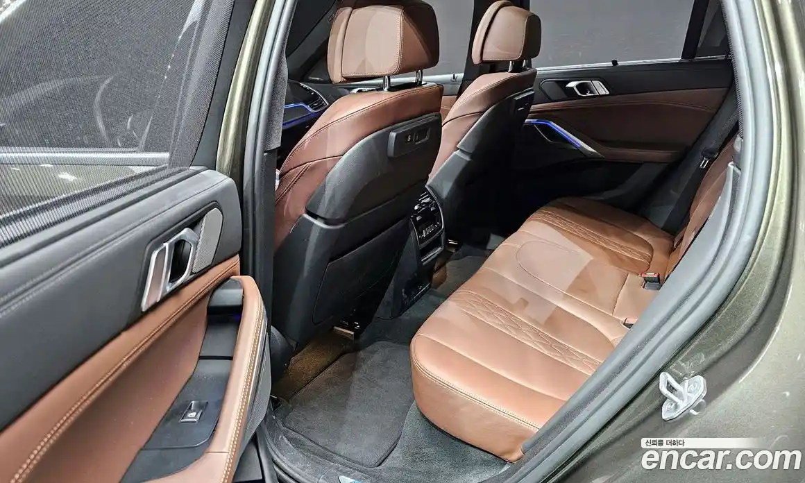 BMW X6 2023 3.0 Автомат в Москве № 228112, фото 11