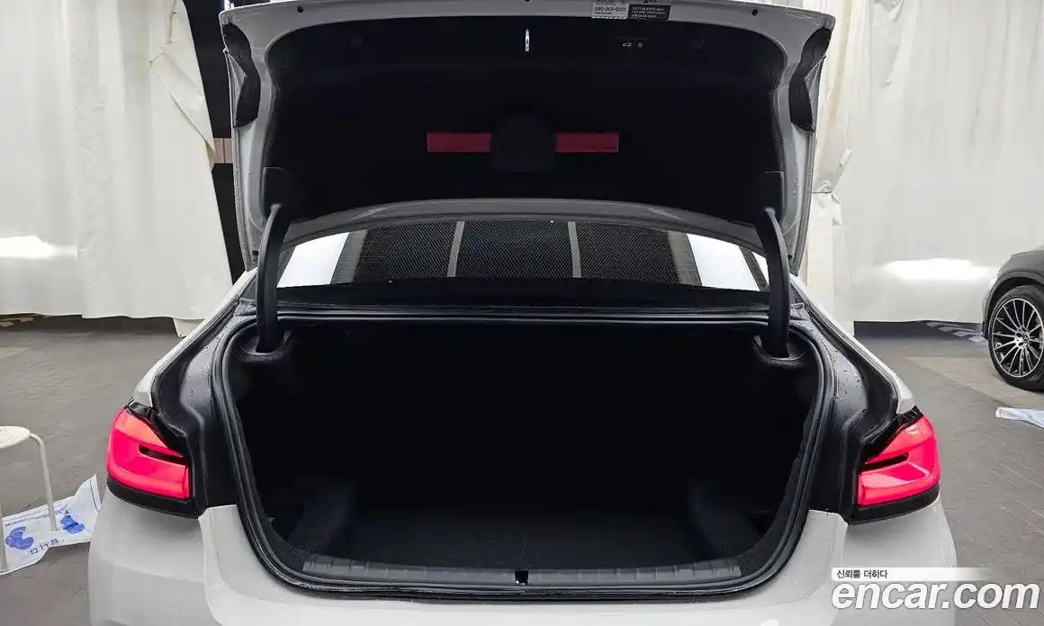 BMW 5-Series 2023 2.0 Автомат в Москве № 228582, фото 4