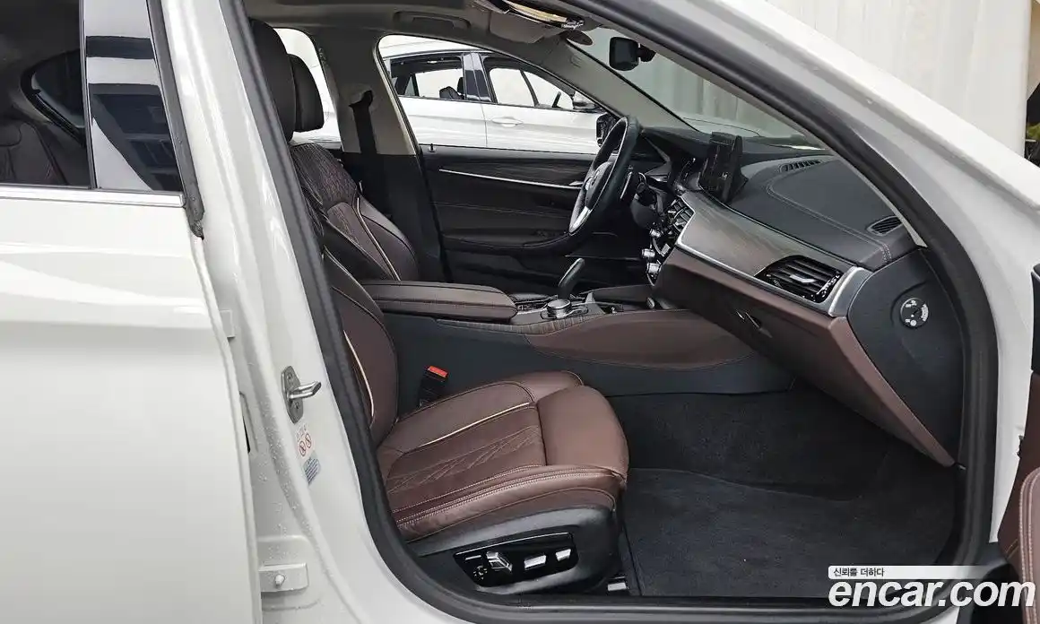 BMW 5-Series 2023 2.0 Автомат в Москве № 228582, фото 7