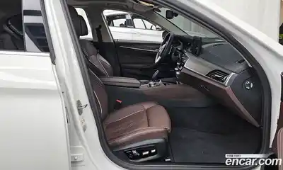 BMW 5-Series 2023 2.0 Автомат в Москве № 228582, миниатюра 7