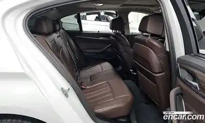 BMW 5-Series 2023 2.0 Автомат в Москве № 228582, миниатюра 10