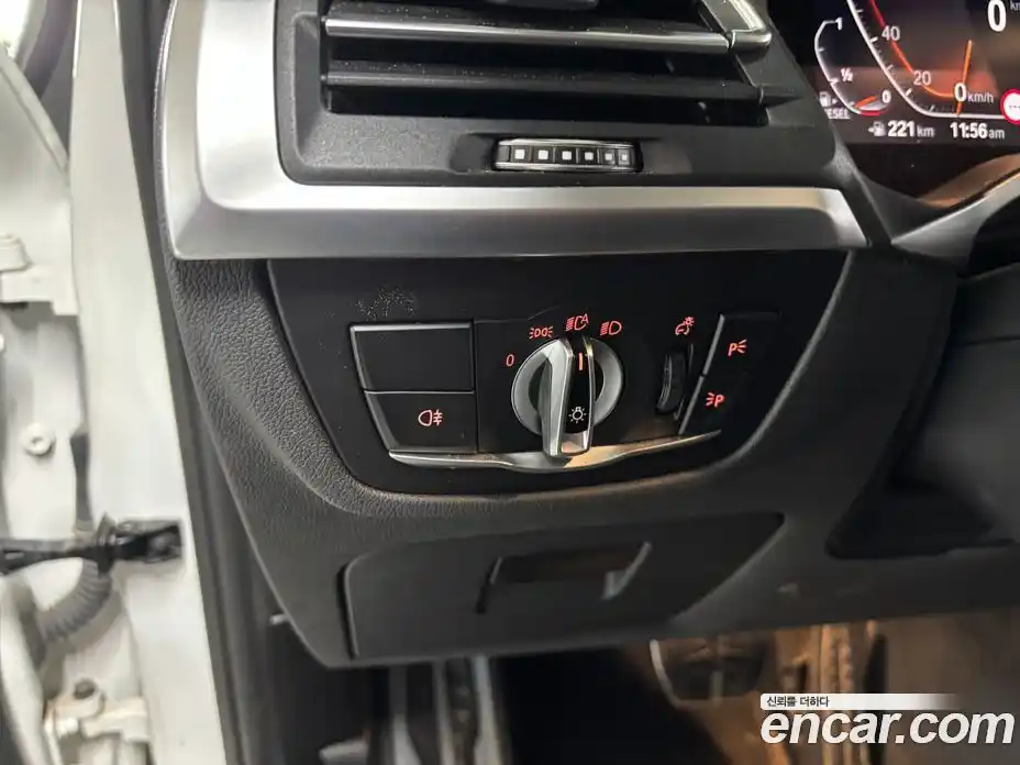 BMW X4 2023 2.0 Автомат в Москве № 228772, фото 13