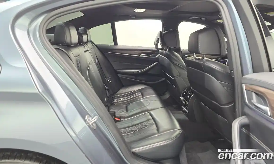 BMW 5-Series 2017 2.0 Автомат в Москве № 228973, фото 12