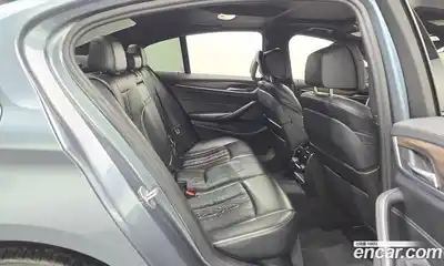 BMW 5-Series 2017 2.0 Автомат в Москве № 228973, миниатюра 12