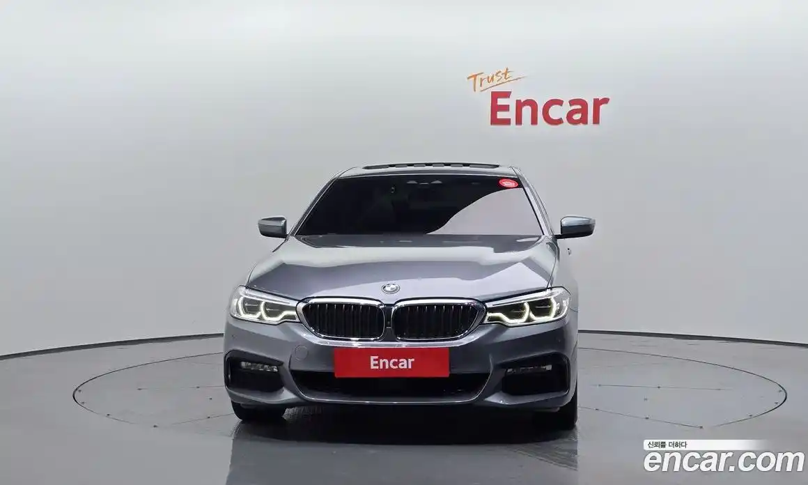 BMW 5-Series 2017 2.0 Автомат в Москве № 228973, фото 3