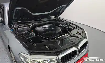 BMW 5-Series 2017 2.0 Автомат в Москве № 228973, миниатюра 6