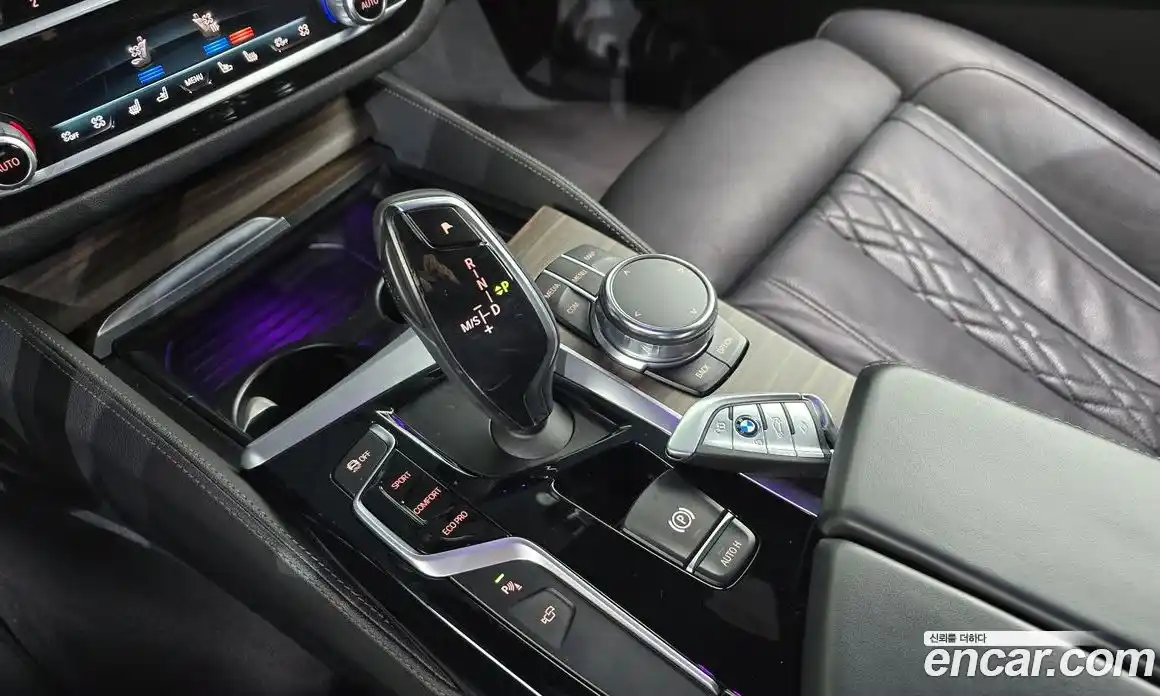 BMW 5-Series 2017 2.0 Автомат в Москве № 228973, фото 9