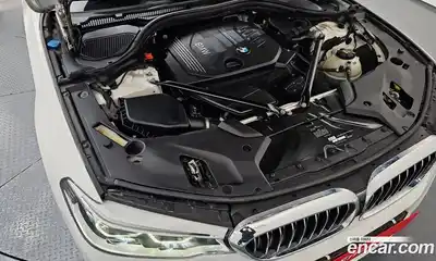 BMW 5-Series 2018 2.0 Автомат в Москве № 229283, миниатюра 9