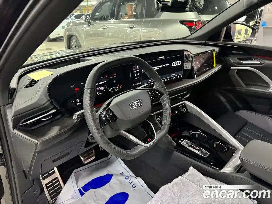Audi Q5 2025 2.0 Автомат в Москве № 230223, фото 4