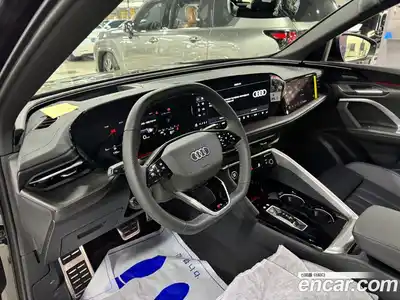 Audi Q5 2025 2.0 Автомат в Москве № 230223, миниатюра 4