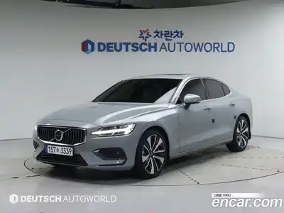 Volvo S60, 2025