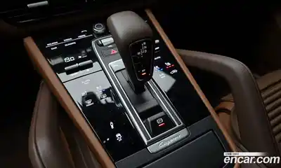 Porsche Cayenne 2023 3.0 Автомат в Москве № 230957, миниатюра 11