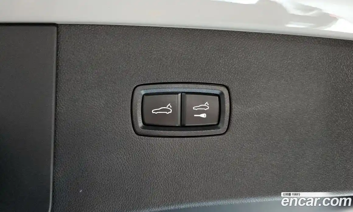 Porsche Cayenne 2023 3.0 Автомат в Москве № 230957, фото 16