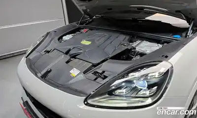 Porsche Cayenne 2023 3.0 Автомат в Москве № 230957, миниатюра 2