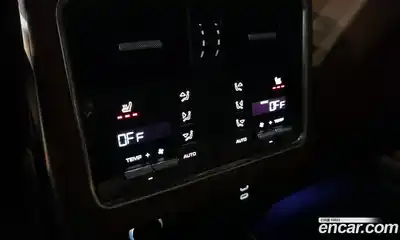 Porsche Cayenne 2023 3.0 Автомат в Москве № 230957, миниатюра 6