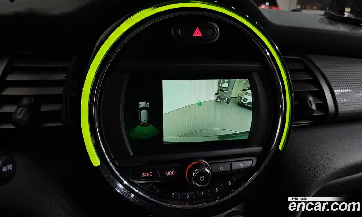 Mini Cooper 2021 1.5 Автомат в Москве № 231485, фото 8