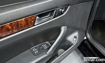 Volkswagen Passat 2013 2.5 Автомат в Москве № 232153, миниатюра 11