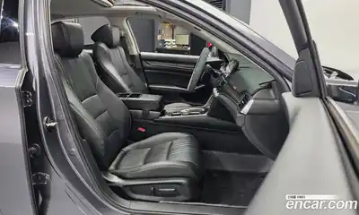 Honda Accord 2019 2.0 Автомат в Москве № 232929, миниатюра 11